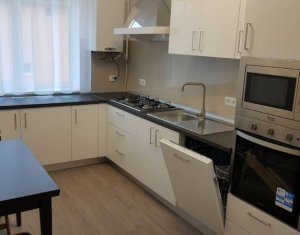 Lakás 3 szobák kiadó on Cluj-napoca, Zóna Manastur