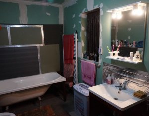 Ház 6 szobák eladó on Cluj-napoca, Zóna Dambul Rotund