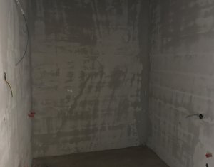 Lakás 2 szobák eladó on Floresti