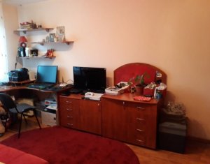 Lakás 4 szobák eladó on Cluj-napoca, Zóna Manastur