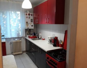 Lakás 4 szobák eladó on Cluj-napoca, Zóna Manastur