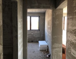 Lakás 2 szobák eladó on Floresti