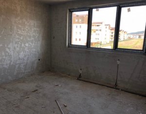 Lakás 2 szobák eladó on Floresti