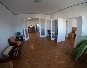 Lakás 4 szobák eladó on Cluj-napoca, Zóna Centru