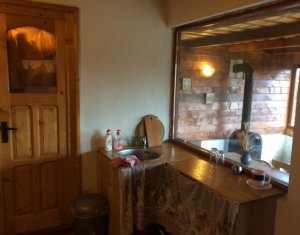 Nyaralók eladó on Marisel