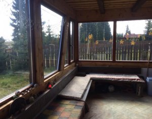 Nyaralók eladó on Marisel