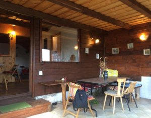 Nyaralók eladó on Marisel