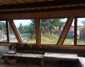 Nyaralók eladó on Marisel