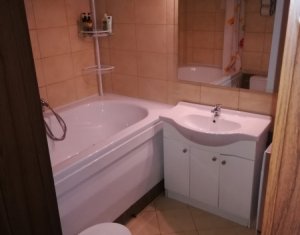 Lakás 2 szobák eladó on Floresti