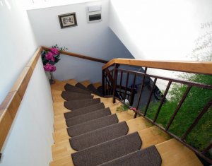 Ház 5 szobák eladó on Comsesti