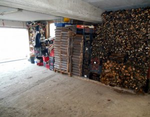 Ház 5 szobák eladó on Comsesti