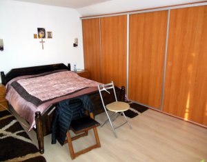 Ház 5 szobák eladó on Comsesti