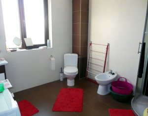 Ház 5 szobák eladó on Comsesti