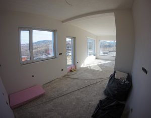 Ház 5 szobák eladó on Salicea