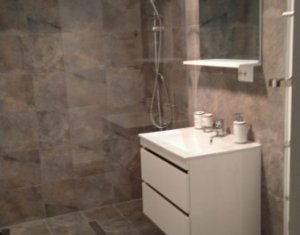 Lakás 2 szobák eladó on Floresti