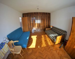 Lakás 4 szobák kiadó on Cluj-napoca, Zóna Manastur