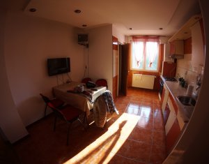 Lakás 4 szobák kiadó on Cluj-napoca, Zóna Manastur