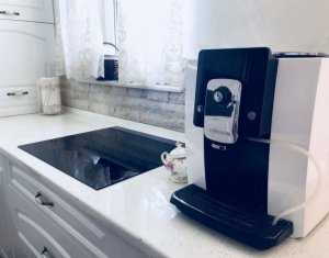 Lakás 3 szobák eladó on Floresti