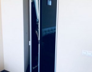 Lakás 3 szobák eladó on Floresti