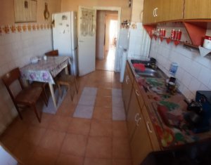 Lakás 3 szobák eladó on Cluj-napoca, Zóna Manastur