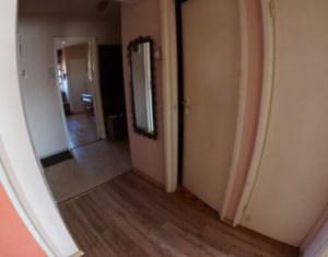 Lakás 3 szobák eladó on Cluj-napoca, Zóna Manastur