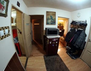 Lakás 4 szobák eladó on Cluj-napoca, Zóna Manastur