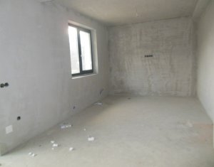 Ház 5 szobák eladó on Floresti