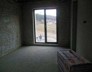 Ház 5 szobák eladó on Floresti