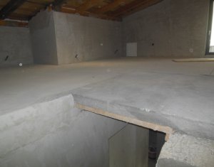 Ház 5 szobák eladó on Floresti