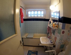 Lakás 3 szobák eladó on Cluj-napoca, Zóna Gheorgheni