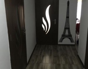 Lakás 2 szobák eladó on Floresti