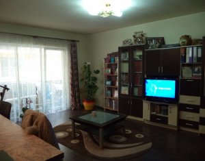 Lakás 2 szobák eladó on Floresti