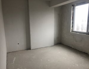 Lakás 3 szobák eladó on Floresti