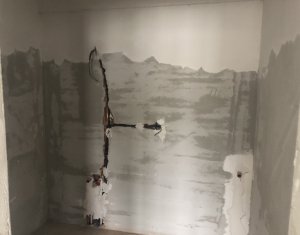 Lakás 3 szobák eladó on Floresti