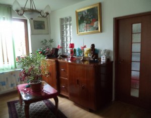 Ház 4 szobák eladó on Gilau