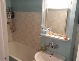 Lakás 4 szobák eladó on Cluj-napoca, Zóna Manastur