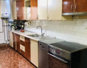 Lakás 3 szobák eladó on Cluj-napoca, Zóna Manastur