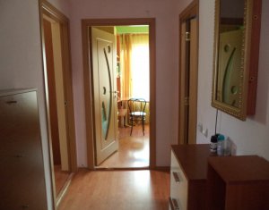 Lakás 3 szobák eladó on Floresti