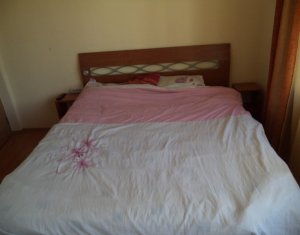 Lakás 3 szobák eladó on Floresti