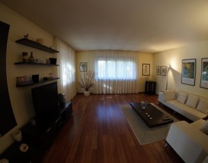 Ház 6 szobák eladó on Cluj-napoca, Zóna Andrei Muresanu