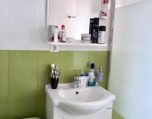 Lakás 2 szobák eladó on Floresti