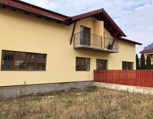 , 140m2 on Floresti