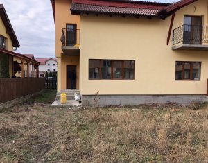 Ház 4 szobák eladó on Floresti