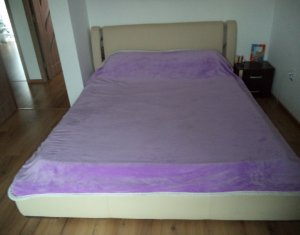 Ház 5 szobák eladó on Floresti