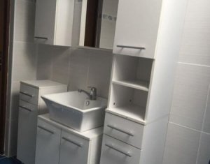 Lakás 2 szobák eladó on Floresti