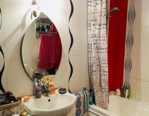 Lakás 2 szobák eladó on Floresti