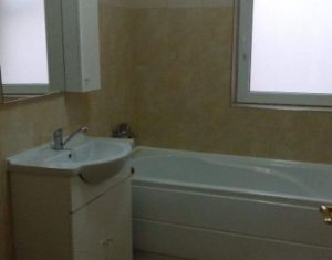 Lakás 2 szobák eladó on Floresti