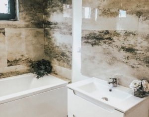 Ház 3 szobák eladó on Campenesti