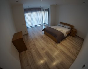 Ház 3 szobák eladó on Campenesti