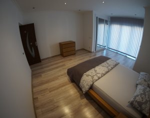 Ház 3 szobák eladó on Campenesti